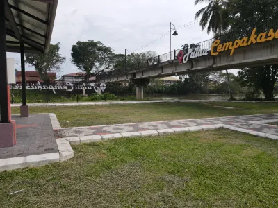 Pulau Cempakasa Riverside Park
