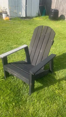Backyard Wooden Lounge Chair