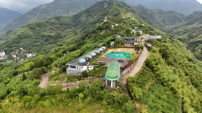 山顶度假营地