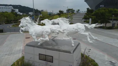 Jeolyeongma Statue, busan, korea