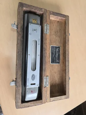 Bar Type Precision Level
