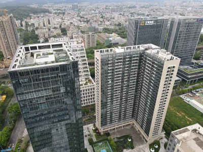 现代科技园区建筑群
